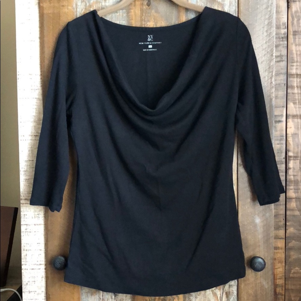 NY&C black 3/4 sleeve scoop neck top